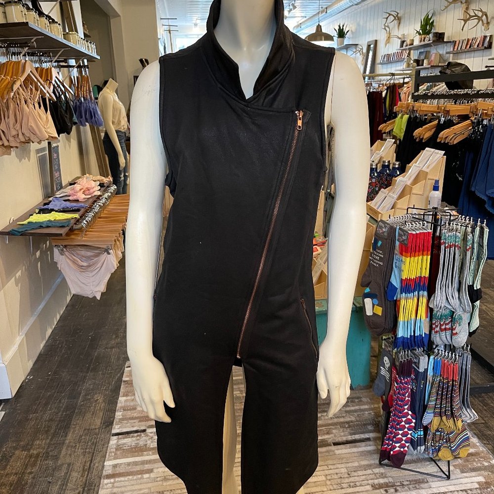 Benjamin Jay Black Wax Vest